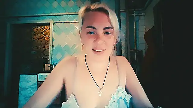 EmmaCat  online show from April 2026 11:53:01 AM