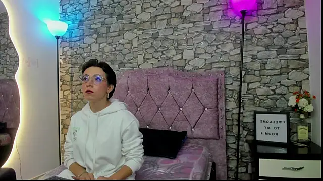 Snapshot of angel_noir1 chatting on July 2026 08:47:01 PM angel noir1 online show from July 2026 08:47:01 PM