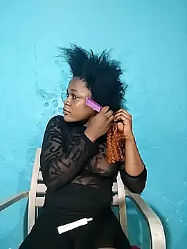 BlondieBitch online show from December 2025 12:37:02 AM