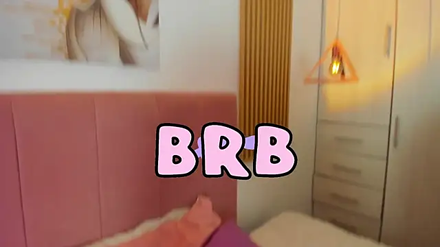 Snapshot of KoraRousee chatting on October 2025 03:44:02 PM KoraRousee online show from October 2025 03:44:02 PM