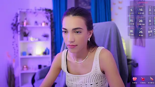 Alexis Love  online show from November 2025 03:38:02 PM