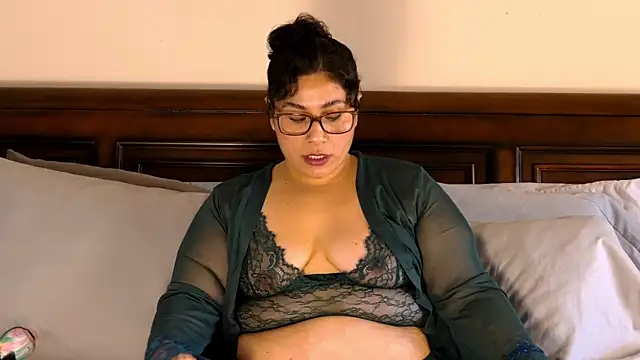 Snapshot of juicyteacher chatting on February 2026 05:09:02 PM juicyteacher online show from February 2026 05:09:02 PM