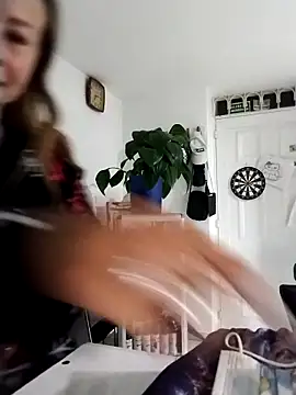 LaraCaliente online show from October 2025 08:23:01 AM