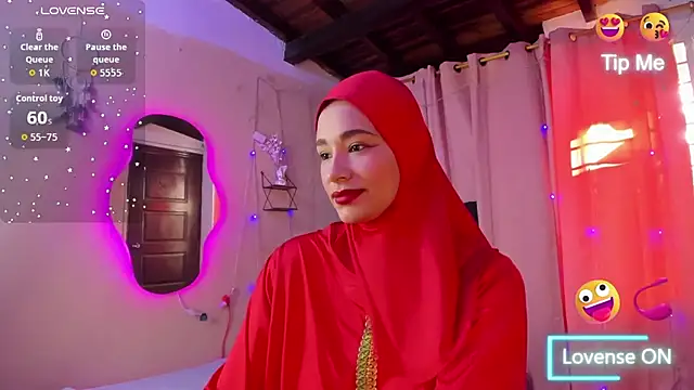 ShanaJamil online show from October 2025 12:07:02 PM