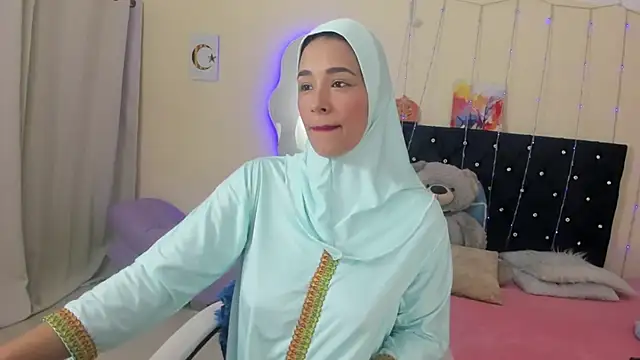 ShanaJamil online show from March 2026 01:11:01 AM