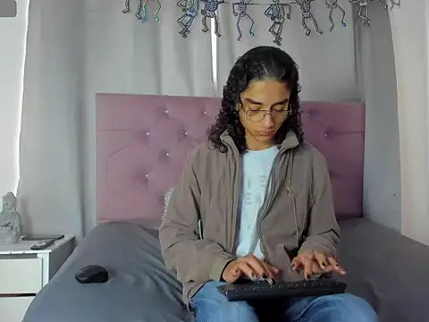 EthanBlackwoodd online show from November 2025 07:36:03 PM