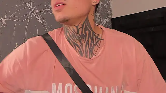 Declan-Fox online show from November 2025 04:34:02 AM