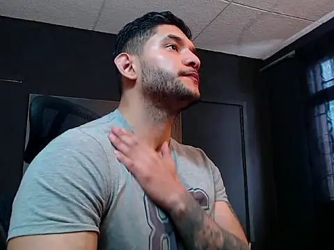 RichardMilleer online show from November 2025 02:17:01 PM