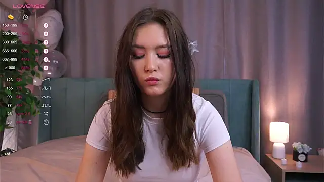 AlinaOrf online show from November 2025 05:02:01 AM