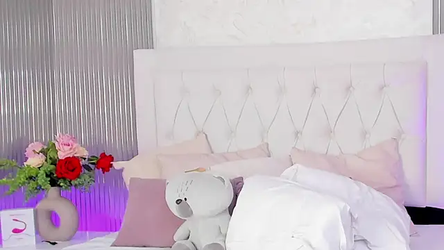 MelodySweetHoney online show from November 2025 03:27:01 PM