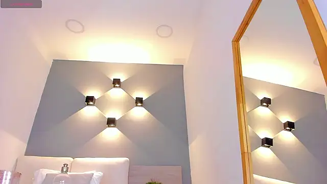 Snapshot of selena_monroy chatting on February 2026 11:04:01 AM selena monroy online show from February 2026 11:04:01 AM