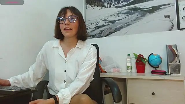 Ava Raye online show from March 2026 07:31:02 PM