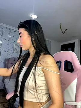 Isabella Montoya online show from September 2025 03:14:01 PM