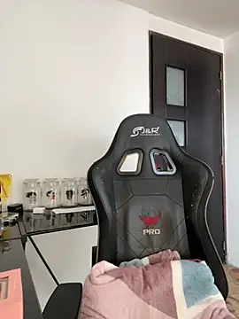 Isabella Montoya online show from September 2025 02:21:01 PM