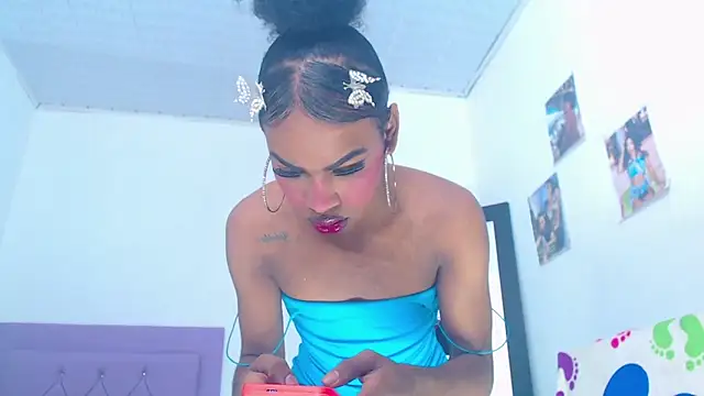 whitneytt online show from October 2025 03:42:01 AM