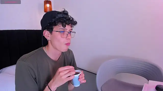  ruby red online show from September 2025 02:45:01 AM