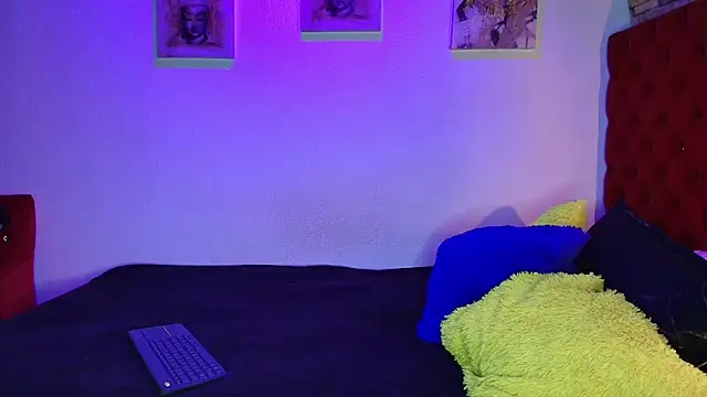 CoffeNaughty nom online show from November 2025 05:07:01 AM