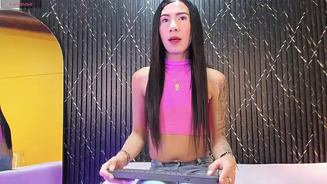 Miss Ariaa online show from September 2025 11:58:01 AM