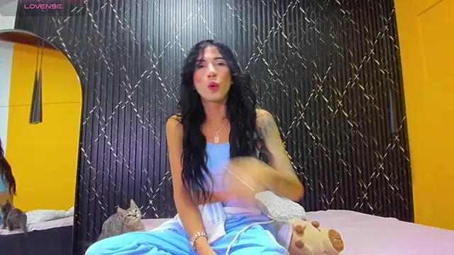 Miss Ariaa online show from October 2025 11:33:02 AM