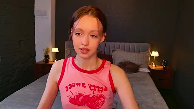 Snapshot of SallyPinkman chatting on May 2026 09:17:02 AM SallyPinkman online show from May 2026 09:17:02 AM