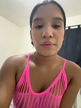 Lyria Diamond online show from October 2025 09:04:01 PM