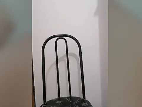 sexyynoturno  online show from September 2025 02:25:01 AM