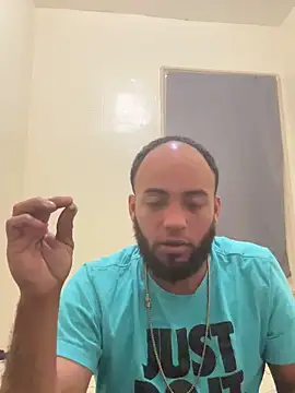 LeoPR00 online show from September 2025 10:39:02 AM