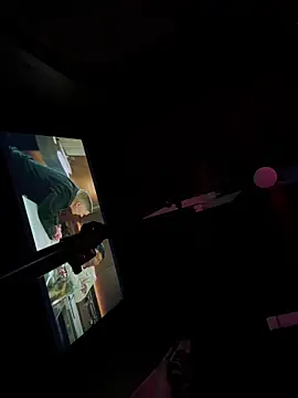 Snapshot of nymphoandthebeast69 chatting on January 2026 01:04:01 PM nymphoandthebeast69 online show from January 2026 01:04:01 PM