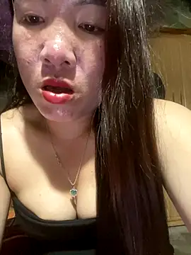 Luna-ass online show from October 2025 01:44:01 PM