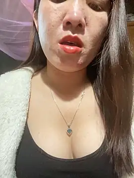 Luna-ass online show from November 2025 12:24:01 AM