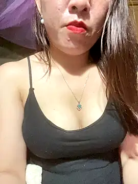 Luna-ass online show from December 2025 01:17:02 PM