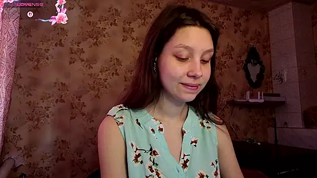 Snapshot of QutieDaSweet chatting on March 2026 09:05:01 AM QutieDaSweet online show from March 2026 09:05:01 AM