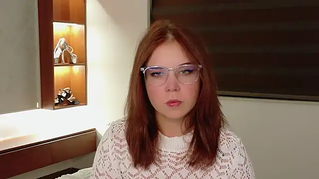 Snapshot of Lilith_Bonheur chatting on June 2026 08:39:02 PM Lilith Bonheur online show from June 2026 08:39:02 PM