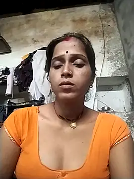 Kamnilove online show from August 2026 05:26:01 PM