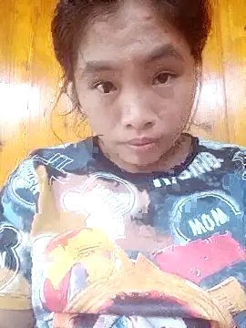 Luyen004 online show from September 2025 01:09:02 AM