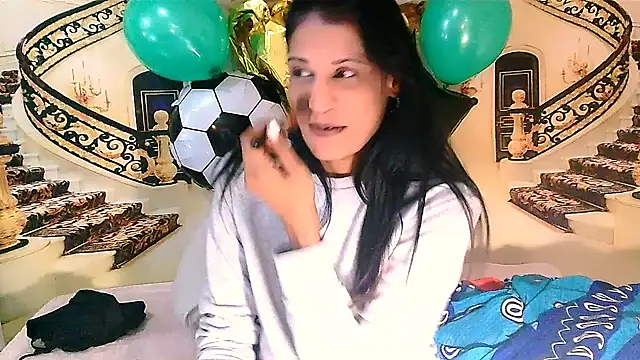 IndianSexcSmyle online show from July 2026 05:33:02 AM