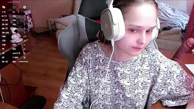 SharybbFace online show from April 2026 03:09:01 PM