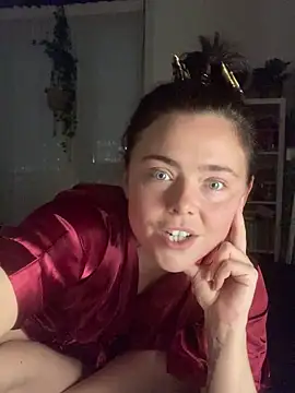 Mia Winters online show from November 2025 07:25:01 PM