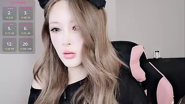 QiaoHui online show from December 2025 08:59:02 PM