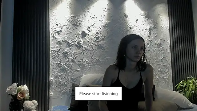 Snapshot of joselin_rouse chatting on May 2026 12:45:01 PM joselin rouse online show from May 2026 12:45:01 PM