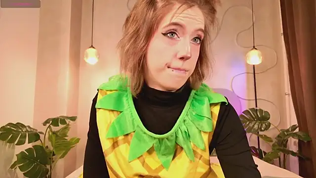 MorgyAsuna  online show from November 2025 01:45:02 PM