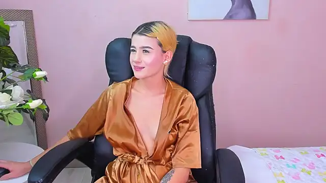 ChloeLaurentt online show from March 2026 08:04:02 PM