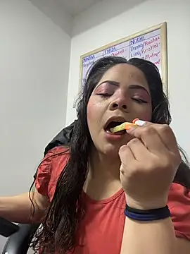 ROUSE SINCLAIR online show from November 2025 07:38:01 PM