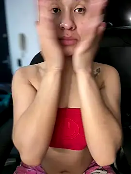 Isabella-Teen online show from October 2025 02:23:02 AM