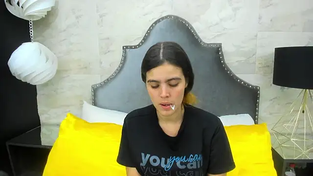 isabel 09 online show from July 2026 06:50:01 PM