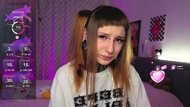 LilithPoison online show from November 2025 06:19:02 PM