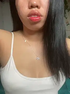 Snapshot of Rose-babyx chatting on June 2026 02:47:02 AM Rose-babyx online show from June 2026 02:47:02 AM