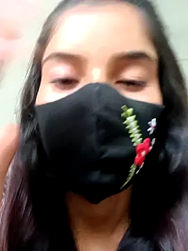 Aaisha-16 online show from October 2025 01:47:01 AM