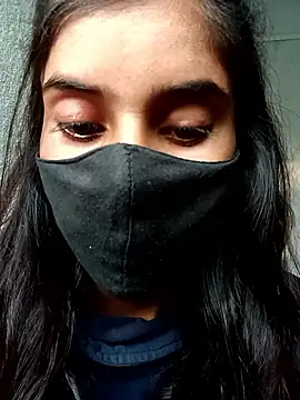 Aaisha-16 online show from November 2025 02:33:02 AM