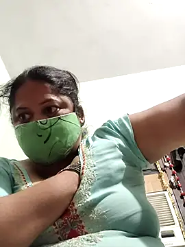 Mmm143 online show from October 2025 07:48:01 PM